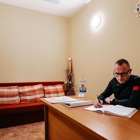 Hotel Murat Ptuj Bagian luar foto