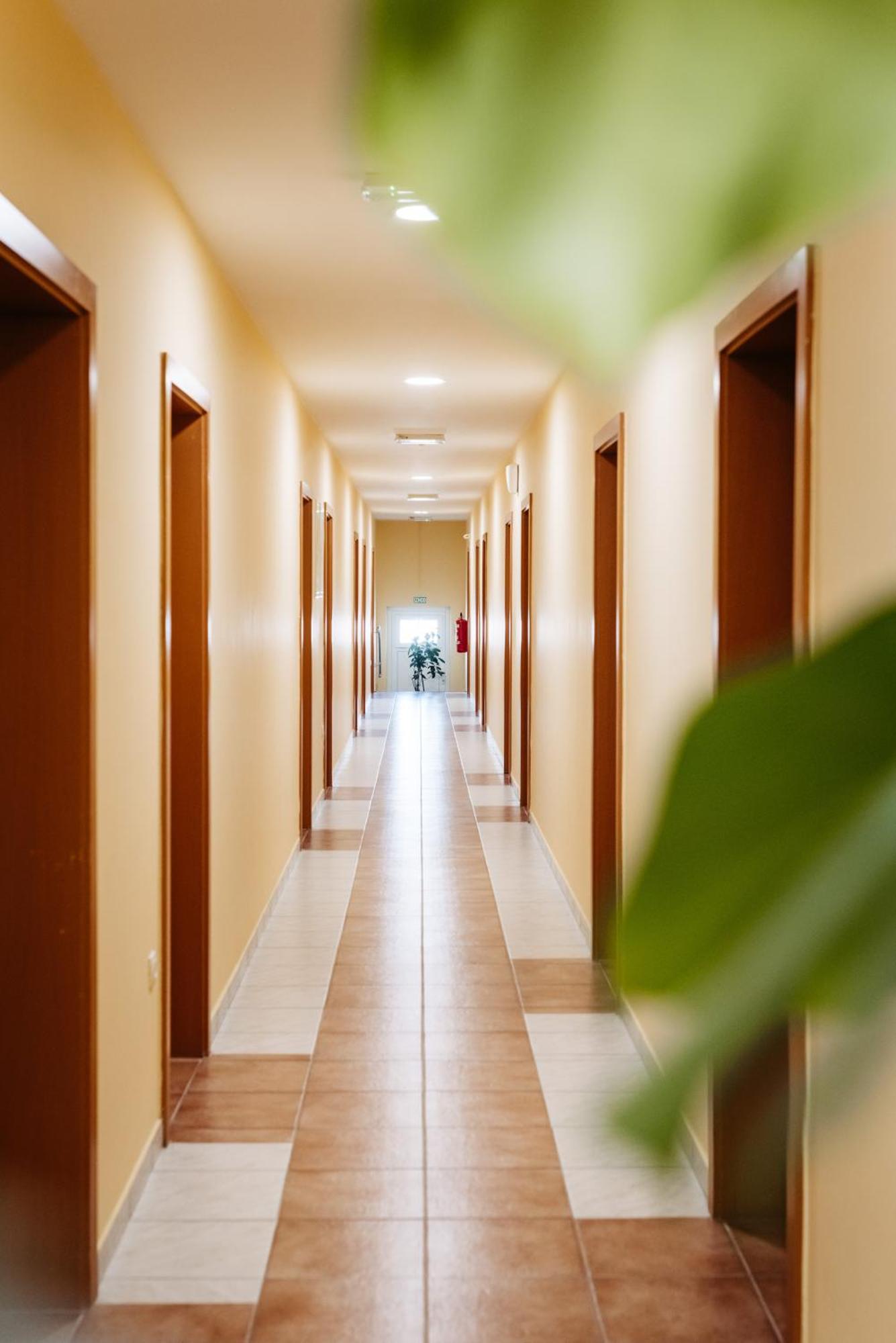 Hotel Murat Ptuj Bagian luar foto