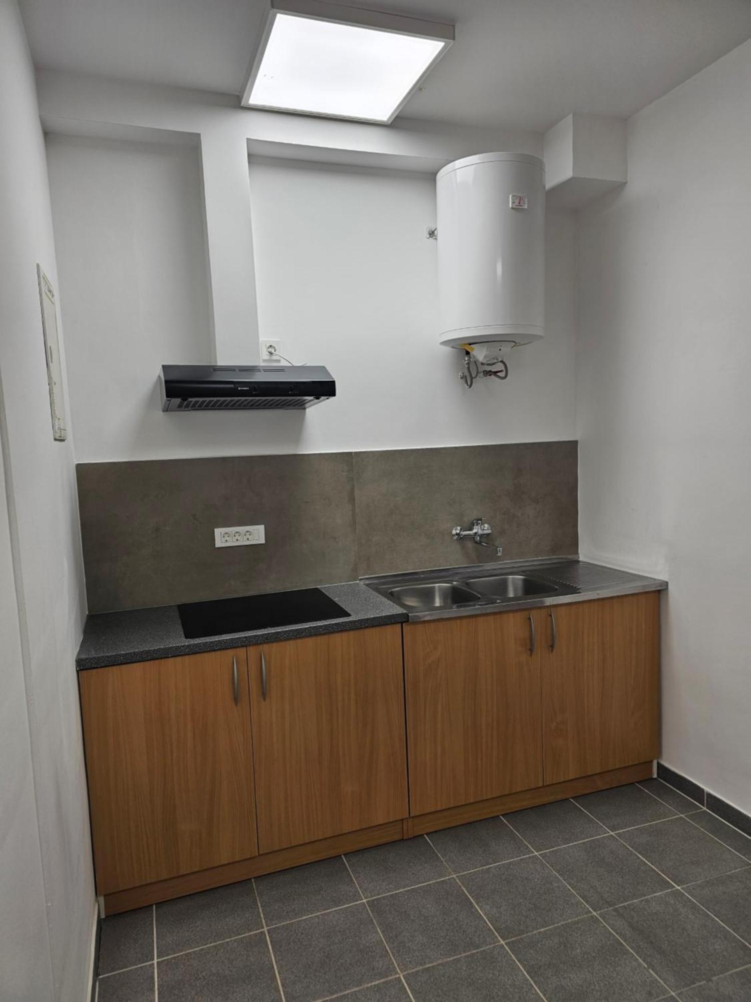 Hotel Murat Ptuj Bagian luar foto
